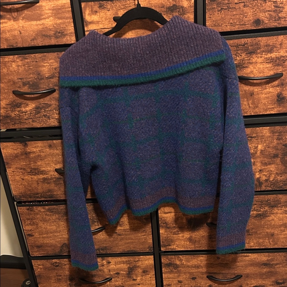 Zara Women's V-Neck Sweater (NWOT) - Picture 5 of 7